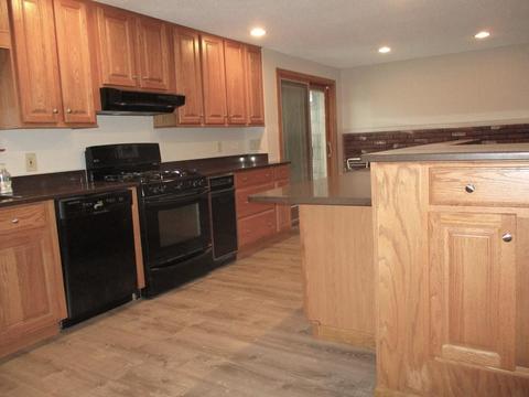145 Jacob St, Chicopee, MA 01020 photo 7