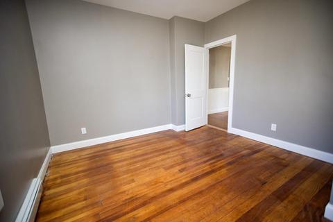 702 Tucker St, Fall River, MA 02721 photo 17