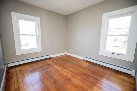 702 Tucker St, Fall River, MA 02721 photo 16