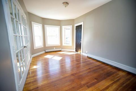 702 Tucker St, Fall River, MA 02721 photo 21