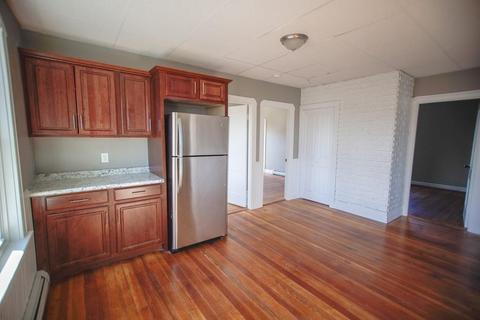 702 Tucker St, Fall River, MA 02721 photo 24