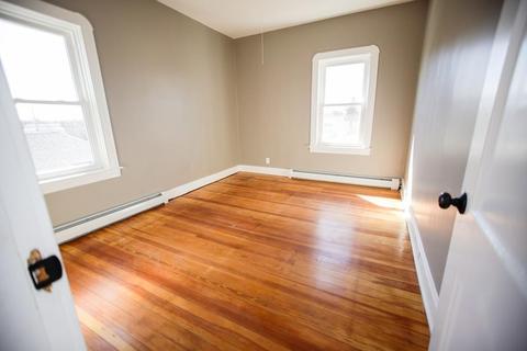 702 Tucker St, Fall River, MA 02721 photo 34