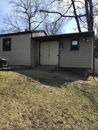 68 Feltham Rd, Springfield, MA 01118 photo 6