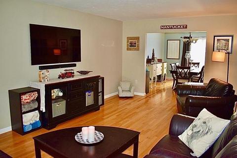 35 Collins St #24, Danvers, MA 01923 photo 5