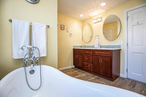 99 Walnut St, Reading, MA 01867 photo 24