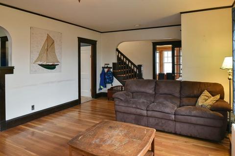 28 Madison Sq, Gloucester, MA 01930 photo 6