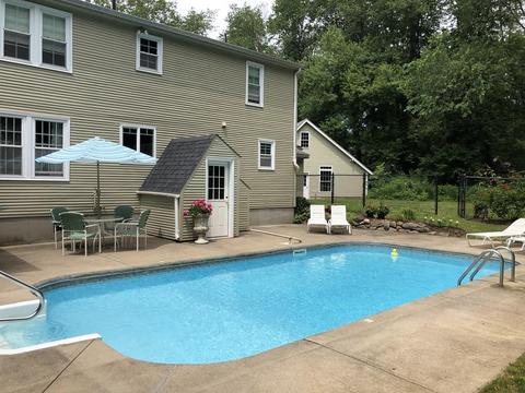 31 Edward Rd, Mendon, MA 01756 photo 6