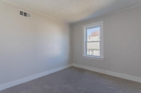 23 Everett Ave, Webster, MA 01570 photo 12