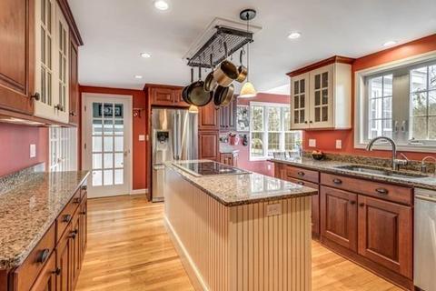 11 Connor Rd, Beverly, MA 01915 photo 6