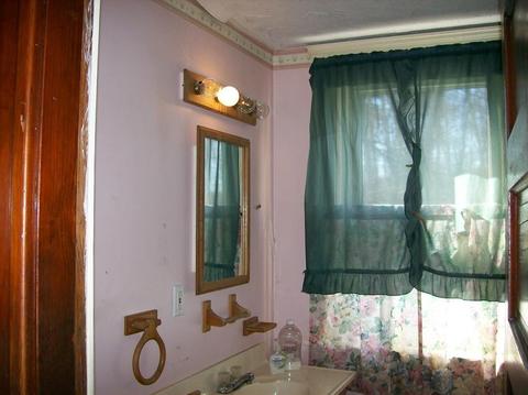 7 Dighton St, Worcester, MA 01603 photo 11