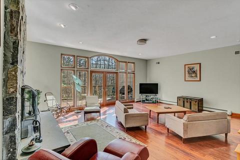9 Lovell St, Mendon, MA 01756 photo 11
