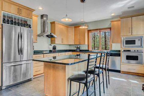9 Lovell St, Mendon, MA 01756 photo 9