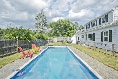 182 Overlook Dr, Springfield, MA 01118 photo 26
