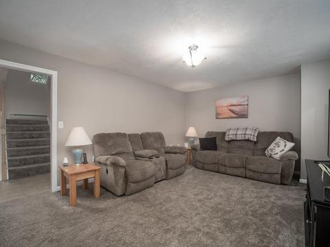 18 Farm St, Upton, MA 01568 photo 16