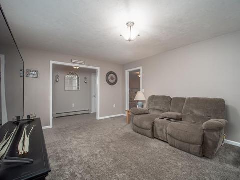 18 Farm St, Upton, MA 01568 photo 17