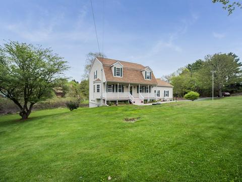18 Farm St, Upton, MA 01568 photo 3