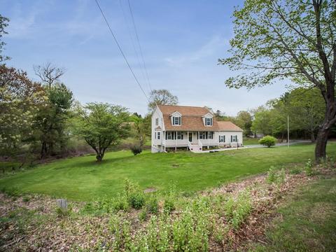 18 Farm St, Upton, MA 01568 photo 4