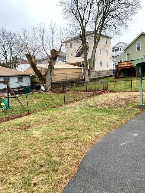 64 Montaup St, Fall River, MA 02724 photo 12