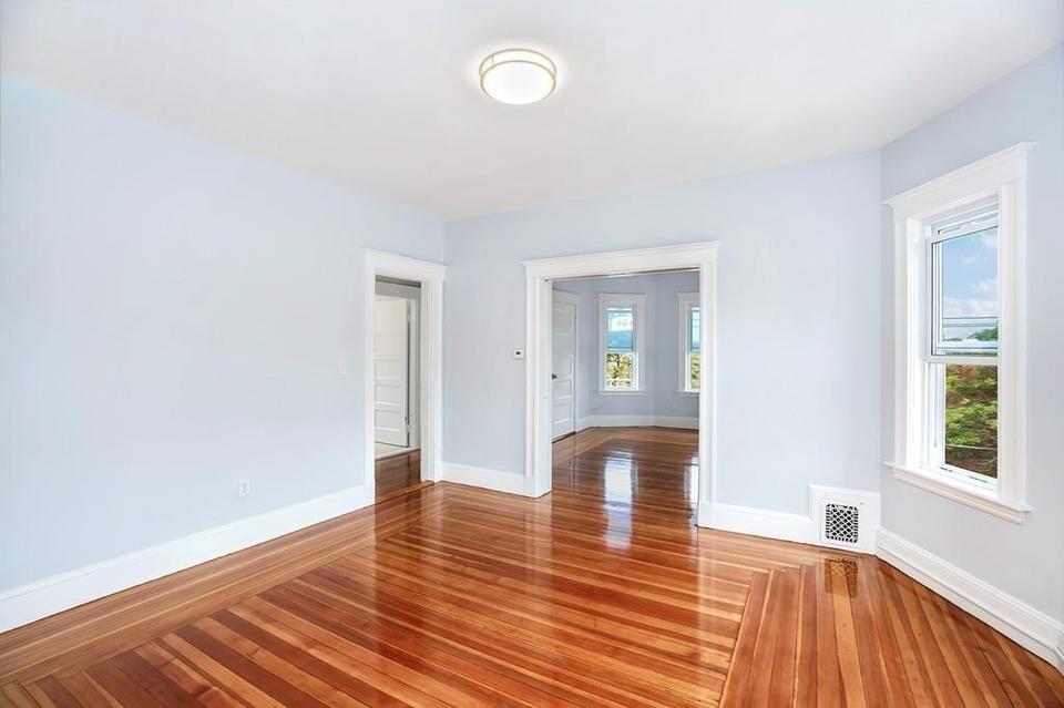  109 Willow Ave #3, Somerville, MA 02144 photo 5