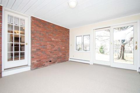 1360 Plumtree Rd, Springfield, MA 01119 photo 4