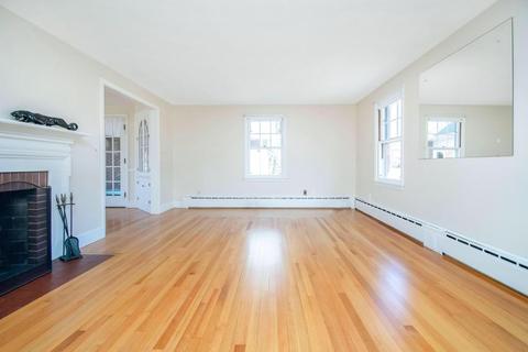1360 Plumtree Rd, Springfield, MA 01119 photo 15