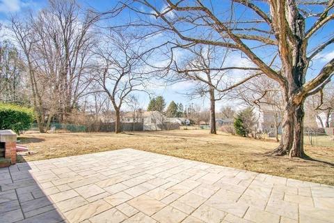 1360 Plumtree Rd, Springfield, MA 01119 photo 37