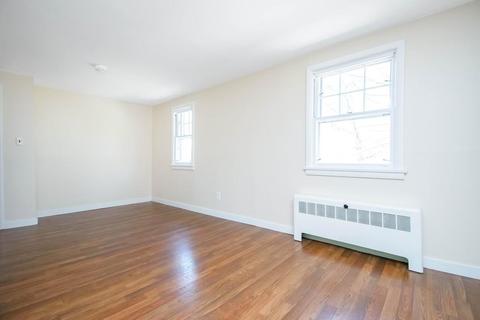 1360 Plumtree Rd, Springfield, MA 01119 photo 24