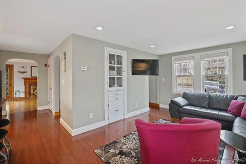 65 Hanscom Ave, Reading, MA 01867 photo 8