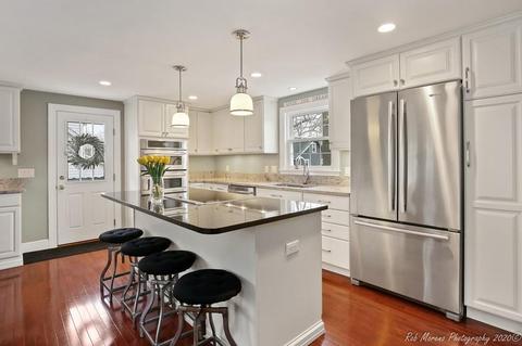 65 Hanscom Ave, Reading, MA 01867 photo 4