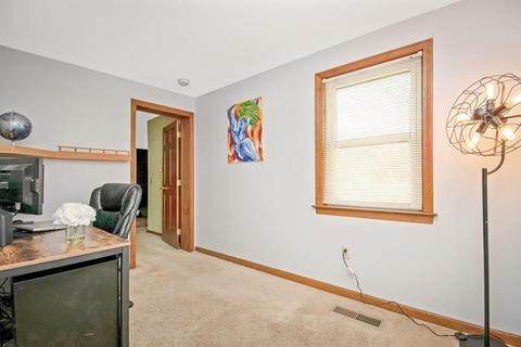 35 Pinta Cir, Springfield, MA 01104 photo 19