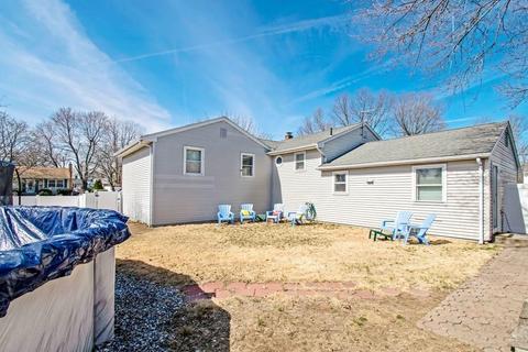 35 Pinta Cir, Springfield, MA 01104 photo 34