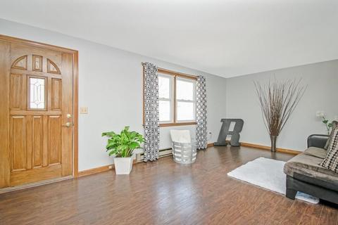 35 Pinta Cir, Springfield, MA 01104 photo 6