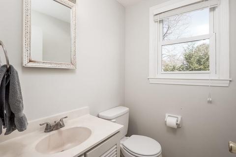 20 August Dr, Framingham, MA 01701 photo 26