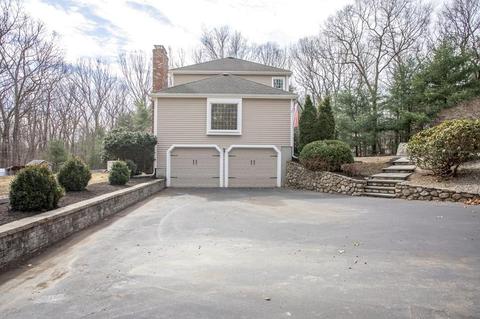 17 Daniels Rd, Mendon, MA 01756 photo 4