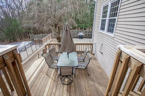 17 Daniels Rd, Mendon, MA 01756 photo 12