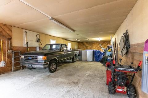 17 Wakefield St, Webster, MA 01570 photo 6