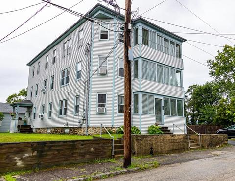 17 Wakefield St, Webster, MA 01570 photo 1