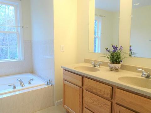 75 Ridgewood Rd, Worcester, MA 01606 photo 12