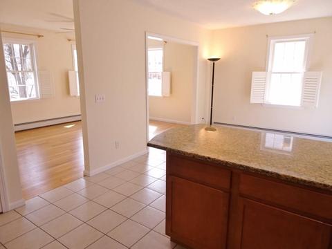 75 Ridgewood Rd, Worcester, MA 01606 photo 7