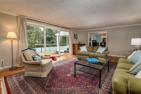851 Charles River St, Needham, MA 02492 photo 17