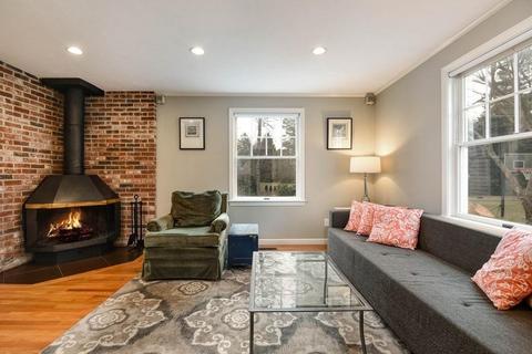 851 Charles River St, Needham, MA 02492 photo 9
