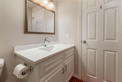 851 Charles River St, Needham, MA 02492 photo 21