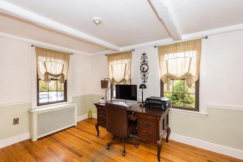 36 Centre St, Danvers, MA 01923 photo 10