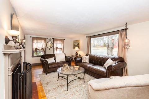 36 Centre St, Danvers, MA 01923 photo 7