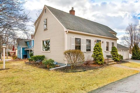 36 Centre St, Danvers, MA 01923 photo 3