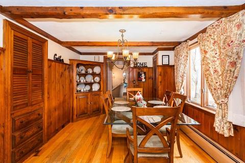 36 Centre St, Danvers, MA 01923 photo 16