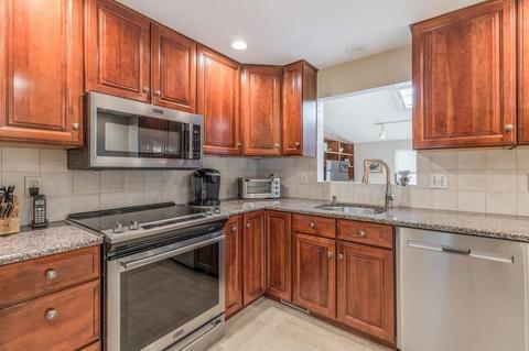 14 Thomas Dr, Framingham, MA 01701 photo 8