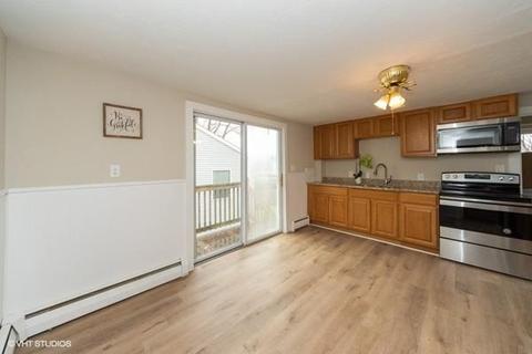 26 Tower St, Webster, MA 01570 photo 6