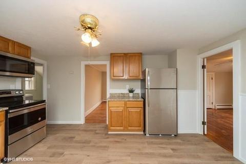 26 Tower St, Webster, MA 01570 photo 9