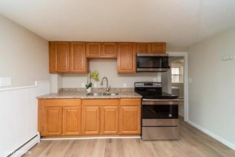26 Tower St, Webster, MA 01570 photo 10